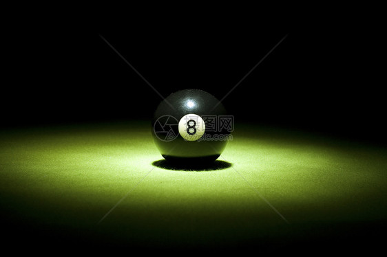 绿桌上的池球游戏水池俱乐部娱乐台球竞赛挑战行动乐趣圆圈夹子图片