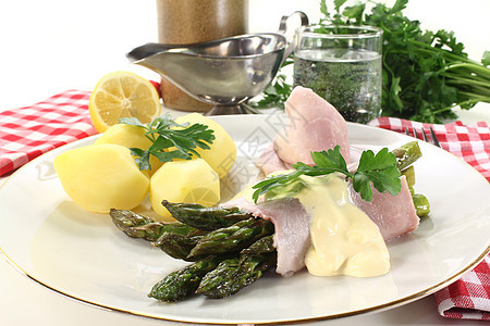 绿色树形土豆设置季节黄油皇家桌面地方食物香菜套餐图片