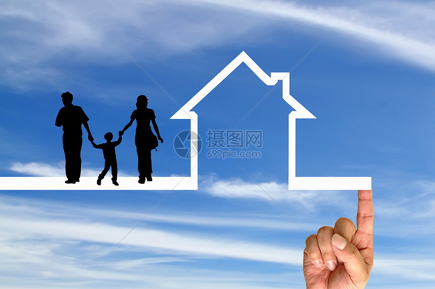 家庭之上的手和圣像屋母亲女士白色房子儿子商业父母手指住宅概念图片