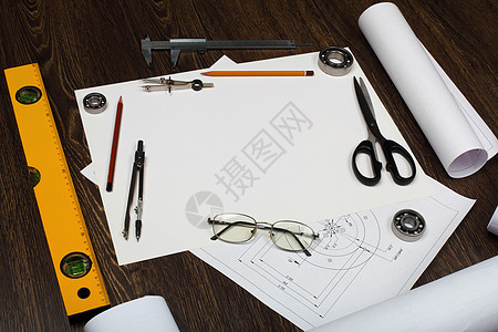 附有草图的工具和文件建筑图表建筑师绘画办公室项目螺丝刀设计测量工程师图片
