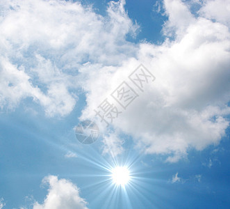 阳光天空背景季节靛青全球白色宗教季节性紫外线射线太阳多云图片