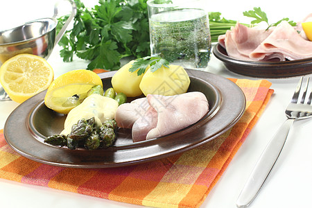 芦笋配土豆火腿食物蔬菜皇家套餐餐巾纸季节地方桌面黄油图片