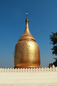 缅甸布法亚帕塔达旅行文化佛塔建筑学寺庙宝塔蓝色宗教金子天空图片