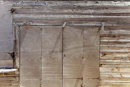 地中海巴里基物质中年老灰色红木条纹划伤乡村树干小屋树木太阳材料茅屋风化图片