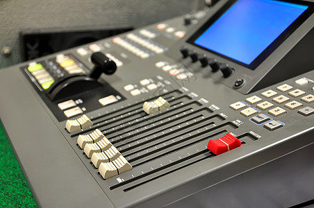 编辑站混合器电子音乐工作室按钮体积监视器渠道打碟机纽扣图片