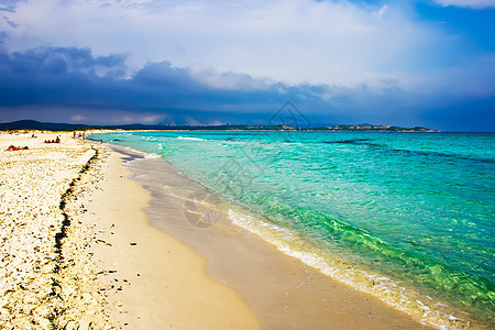 拉辛塔海滩太阳阳光假期海洋蓝色海景风景海浪海岸游泳图片