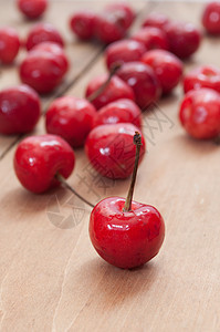 樱桃红色浆果食物水果甜点图片