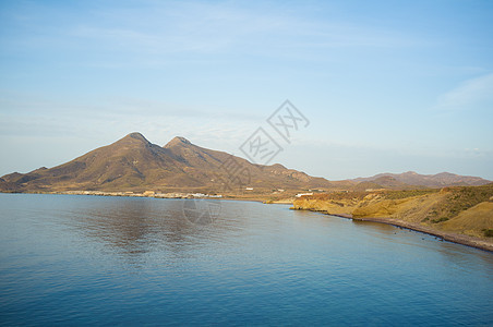 盖塔湾号船岩石海滩海岸水平自然公园火山图片