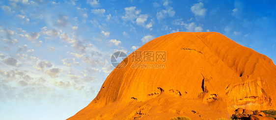 澳大利亚在北部地区的澳洲外背后地貌景观衬套土地蓝色地标旅行天空山脉假期天际日落图片