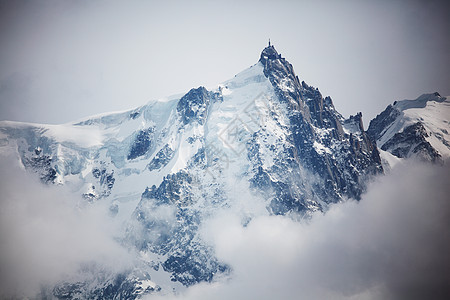 山上有高山风景小路滑雪板天空暴风雪阳光冻结全景运动蓝色图片