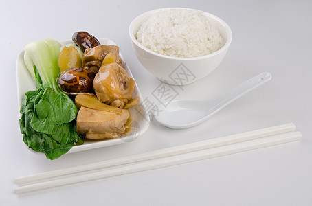 有大米和蔬菜背景的鸡肉烹饪午餐盘子胡椒沙锅传统餐厅用餐猪肉草本植物图片