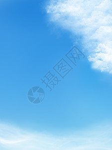 白云笼罩着蓝色的天空照片阳光气候天气晴天云景沉淀天蓝色水分太阳图片