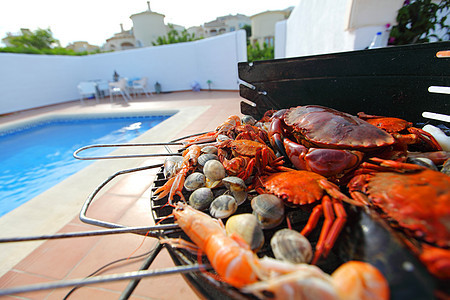 烧烤木炭的螃蟹虾火焰煤炭假期食物美味盘子烧伤桌子午餐美食图片