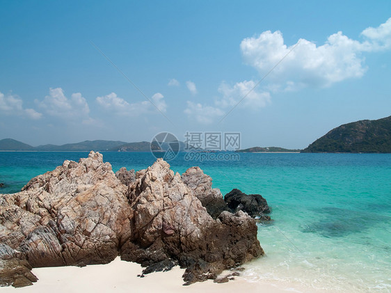 卡姆岛银行旅行天空岩石支撑海浪涟漪石头海景环境图片