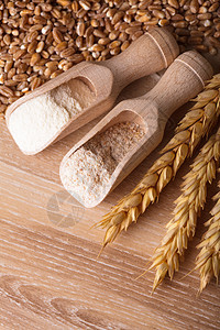 美食和面粉耳朵谷物食物种子小麦黄色棕色农场面包收成图片