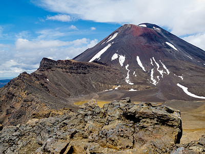 新西兰山的活火山锥火山地标吸引力旅游高山发泄氧化铁假期地形公园图片