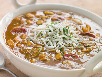 汤碗辣椒美食胡椒木豆水平扁豆香料香菜肉汤食品图片