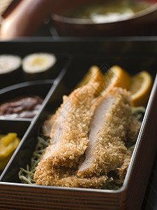 汤松盒和米索豆 有菜果和寿司调味品食物盘子美食汤品橙子面包屑汤类食品图片