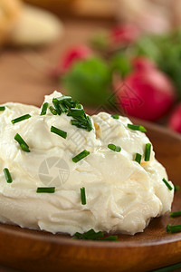 新鲜奶油奶酪传播盘子奶制品小吃白色奶油状食物萝卜早餐韭菜图片