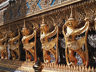 翡翠佛寺的迦楼罗异国喹啉旅行建筑学老板电缆建筑情调装饰品旅游图片