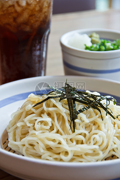 千叶蔬菜芝麻杂草胡椒营养午餐面条美食大豆食物图片