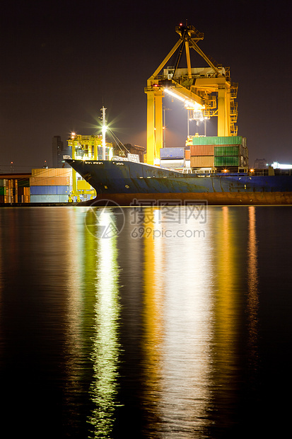 工业集装箱货物货船贮存进口加载出口船厂起重机衬垫油船城市龙门架图片
