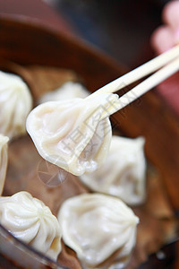 中日话dim总和美食食物小吃团队汽船点心盘子餐厅白色饺子图片