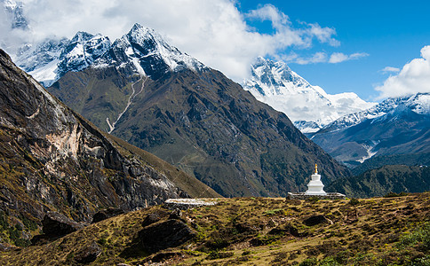 喜马拉雅山的佛教徒高原或香粉和热峰图片