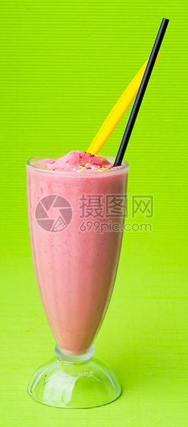 草莓牛奶背景奶昔玻璃奶制品酸奶菜单奶油活力牛奶营养饮料液体图片
