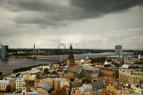 拉脱维亚里加历史教会历史性圆顶天际城市景观地标首都观光图片