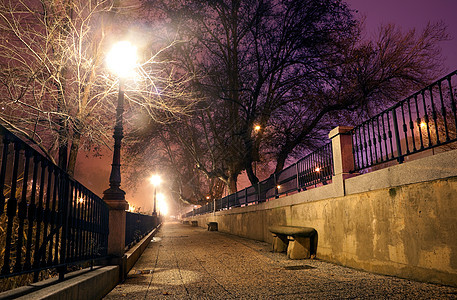 市街道灯笼长椅城市照明灯柱历史路面阴影石头车道图片