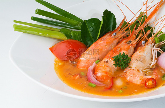 泰国食品 Tom Yum海鲜类柠檬午餐功夫牛奶盘子草本植物香菜胡椒课程食物图片