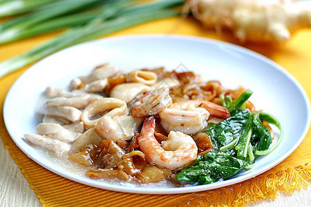 大米面面筷子味道小吃文化用餐面条胡椒美食蔬菜午餐图片