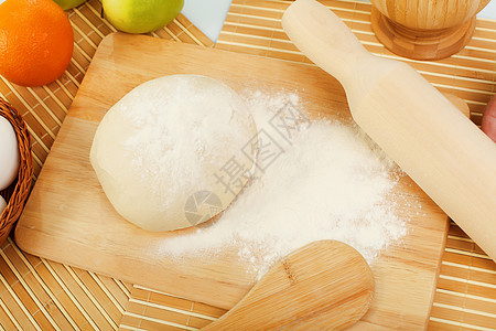 制作面包的各种不同产品面粉市场面团饮食小麦糕点包子酵母纤维种子图片
