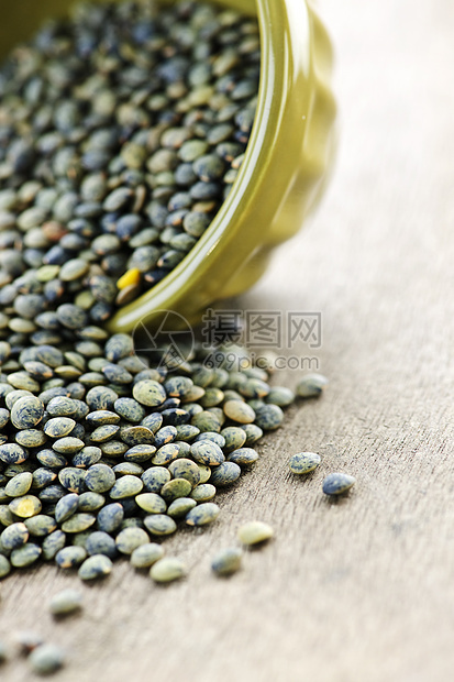 未煮熟的法国扁豆碗食品农业纤维营养豆类食物蔬菜种子健康绿色图片