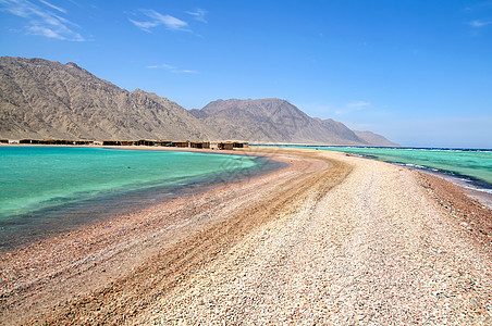 美丽的环礁湖小路海滩全景旅游棚户区蓝色海岸线水池海景热带图片