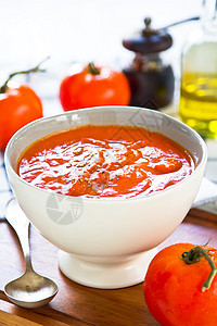 番茄汤烹饪食物饮食棕色蔬菜胡椒奶油状美味美食杯子图片