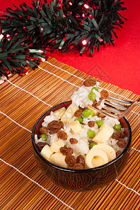 巴西圣诞节开胃菜沙拉服务起动机食物庆典美食葡萄干图片