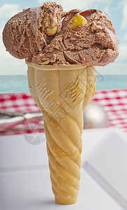 冰霜巧克力胡扯冰淇淋水果牛奶奶油圣代食物香草小吃图片