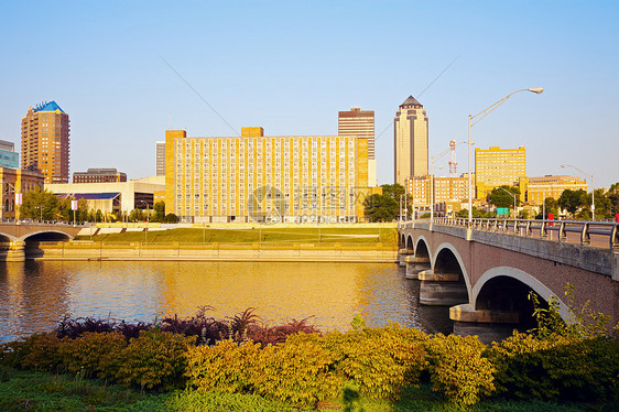 上午在德莫因建筑摩天大楼旅行城市办公室天际图片