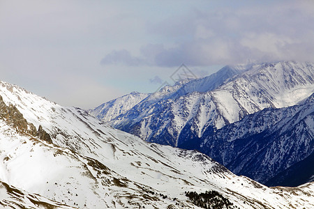 山山脉太阳冰川登山冻结蓝色山峰远足旅游旅行晴天图片