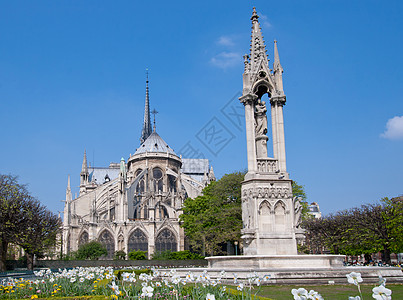 圣母大教堂天空旅行建筑宗教教会地标建筑学贵妇人天际植物群图片