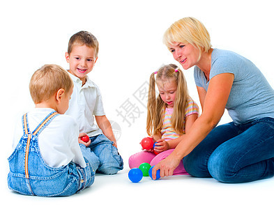 孩子们和老师一起在地上玩 快乐的孩子 教育图片