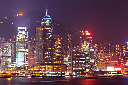 晚上在香港金融白色建造房间城市摩天大楼蓝色总部天空商业图片