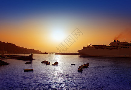 加那利群岛圣克鲁斯德特内里费港天空村庄地标旅行海洋假期太阳观光港口岛屿图片