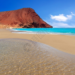 特内里夫的Tejita海滩泡沫蓝色海浪海景岛屿火山海洋天空热带情调图片