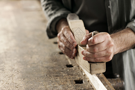 工匠的手人类作坊体力劳动者材料雕刻工艺工作木材建造职业图片