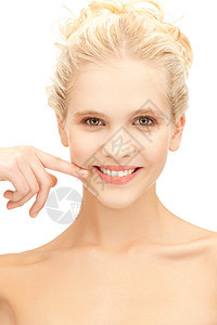 美丽美丽的妇女保健福利牙齿卫生青年皮肤容貌活力女性微笑图片