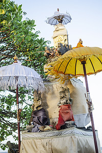 巴利因多尼西亚的圣迹传统旅行情调宗教建筑学雕像装饰热带游客异国图片
