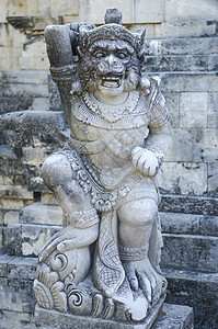 雕塑在寺庙里 巴利因多尼西亚建筑学异国雕像上帝游客情调旅游旅行传统宗教图片